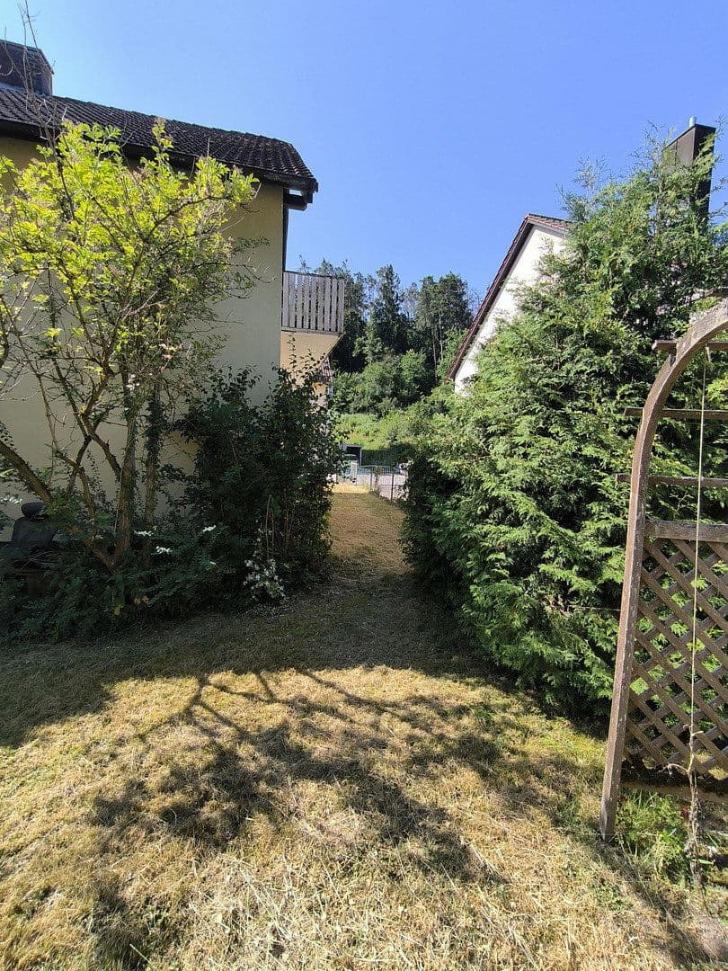 Prodej domu 199 m², pozemek 947 m², Regenstauf, Bavorsko Prodej domu 199 m², pozemek 947 m², Regenstauf, Bavorsko