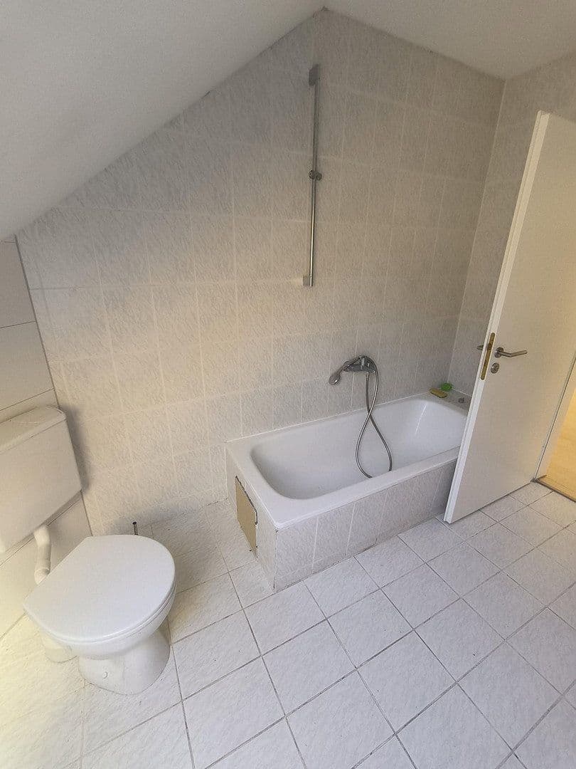 Prodej domu 199 m², pozemek 947 m², Regenstauf, Bavorsko Prodej domu 199 m², pozemek 947 m², Regenstauf, Bavorsko
