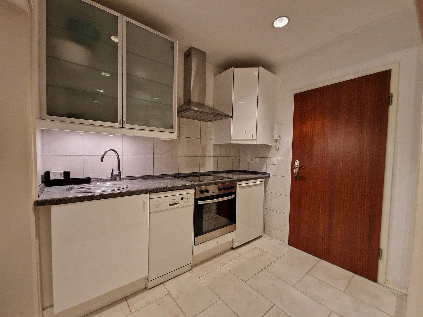 Pronájem bytu 2+1 50 m², Heidewinkel 17, Hamburg, Hamburg Pronájem bytu 2+1 50 m², Heidewinkel 17, Hamburg, Hamburg