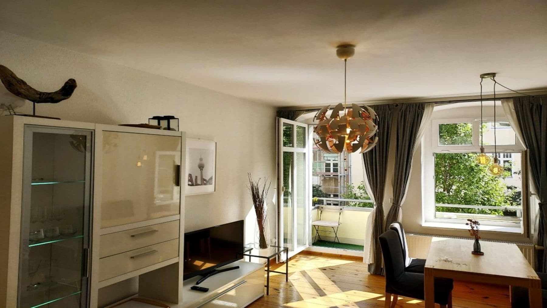 Pronájem bytu 2+1 56 m², Berlin, Berlín Pronájem bytu 2+1 56 m², Berlin, Berlín