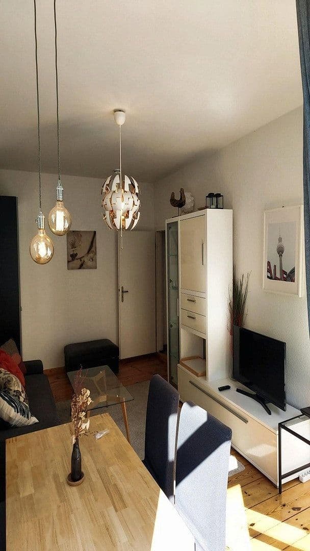 Pronájem bytu 2+1 56 m², Berlin, Berlín Pronájem bytu 2+1 56 m², Berlin, Berlín