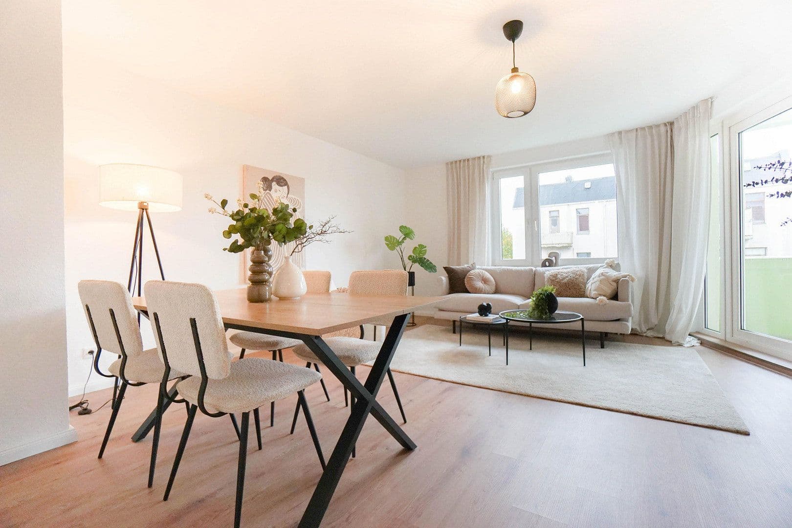 Pronájem bytu 3+1 70 m², Bremerhaven, Bremen Pronájem bytu 3+1 70 m², Bremerhaven, Bremen