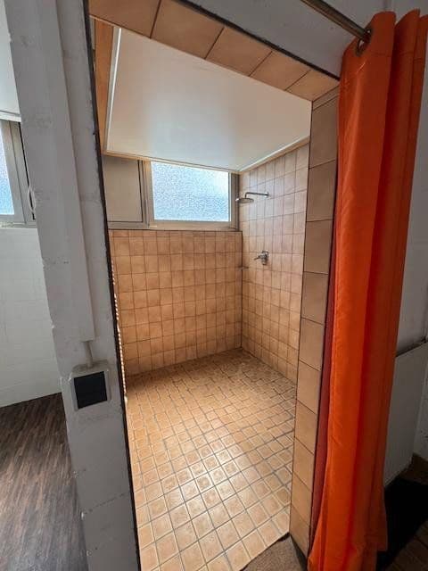 Pronájem nebytového prostoru 2.024 m², Schlierbach, Bádensko-Württembersko Pronájem nebytového prostoru 2.024 m², Schlierbach, Bádensko-Württembersko
