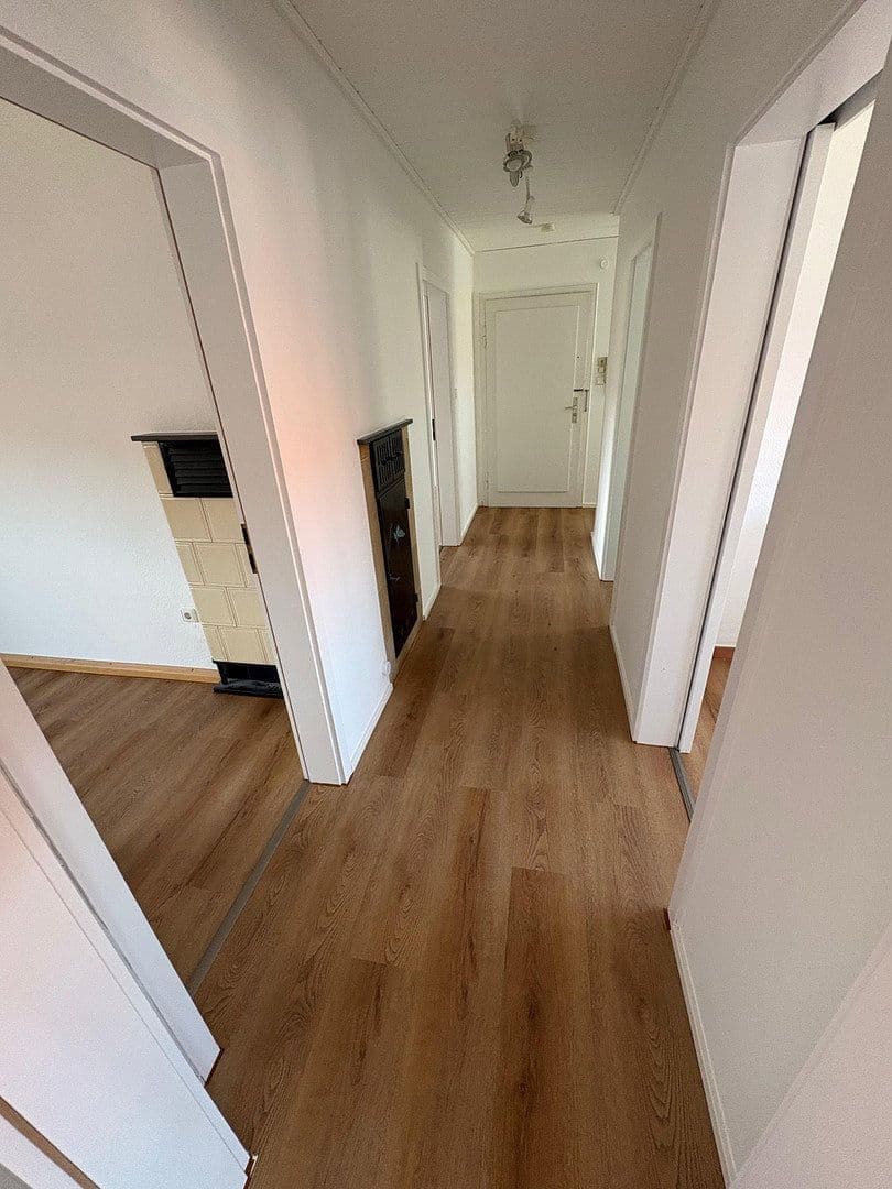 Pronájem bytu 3+1 70 m², Bronnäcker 16, Stuttgart, Bádensko-Württembersko Pronájem bytu 3+1 70 m², Bronnäcker 16, Stuttgart, Bádensko-Württembersko