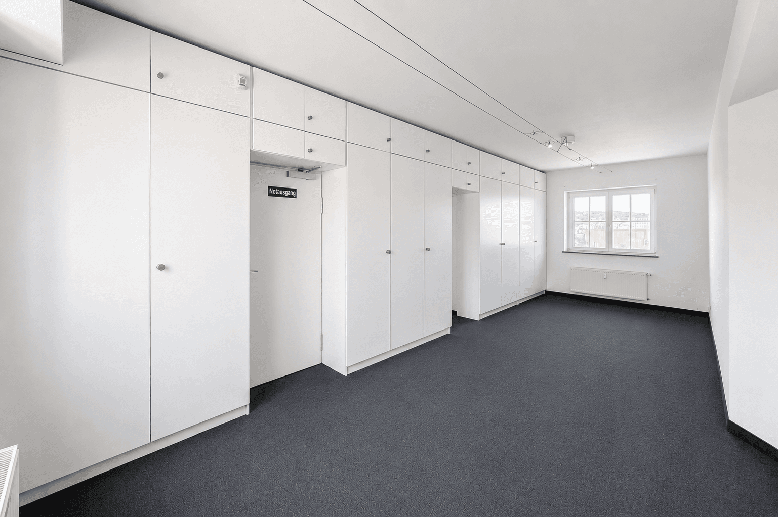 Pronájem kanceláře 364 m², Döppersberg 19, Wuppertal, Severní Porýní-Vestfálsko Pronájem kanceláře 364 m², Döppersberg 19, Wuppertal, Severní Porýní-Vestfálsko