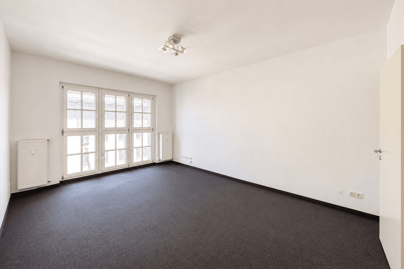 Pronájem kanceláře 364 m², Döppersberg 19, Wuppertal, Severní Porýní-Vestfálsko Pronájem kanceláře 364 m², Döppersberg 19, Wuppertal, Severní Porýní-Vestfálsko