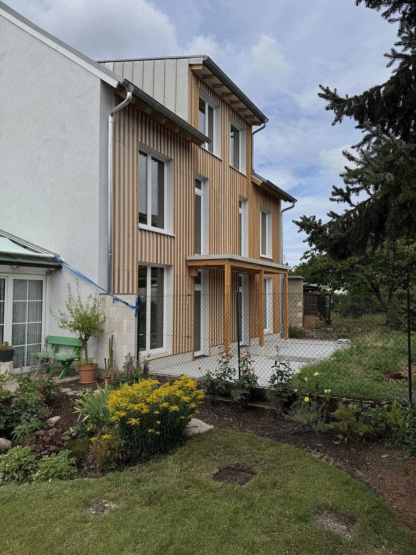Pronájem bytu 3+1 85 m², Heckerstraße 25a, Karlsruhe, Bádensko-Württembersko Pronájem bytu 3+1 85 m², Heckerstraße 25a, Karlsruhe, Bádensko-Württembersko