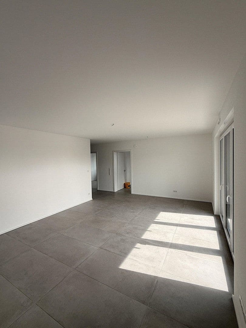 Pronájem bytu 3+kk 115 m², Höhenstraße 2, Hümmerich, Porýní-Falc Pronájem bytu 3+kk 115 m², Höhenstraße 2, Hümmerich, Porýní-Falc