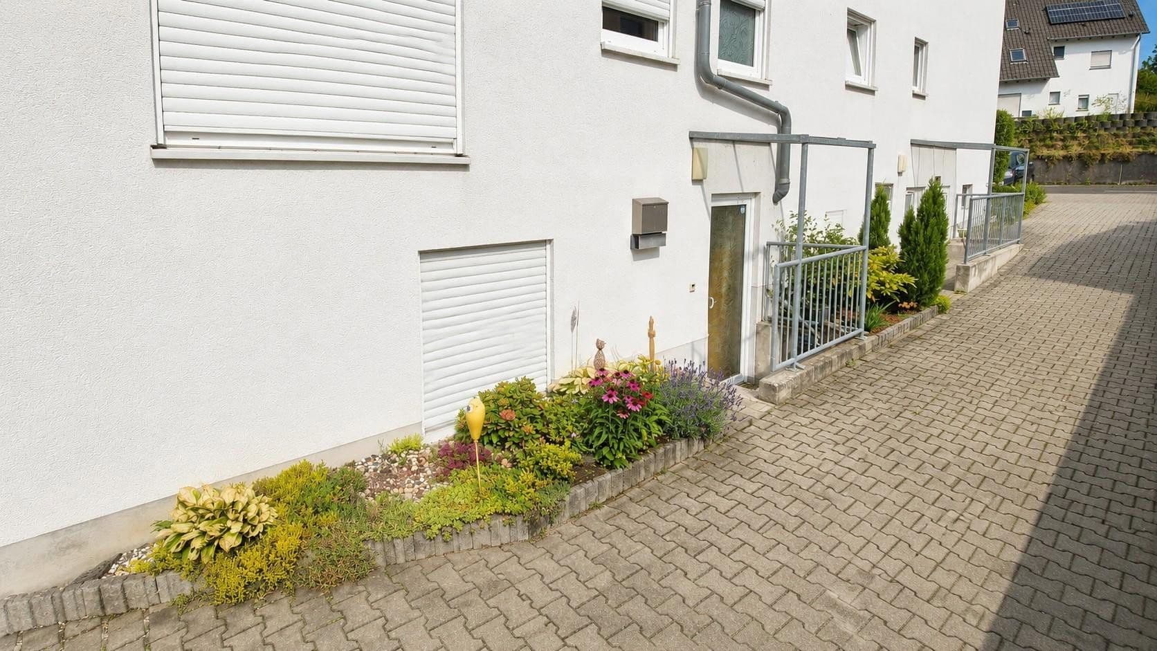 Pronájem bytu 5+1 125 m², Westumer Straße 19, Sinzig, Porýní-Falc Pronájem bytu 5+1 125 m², Westumer Straße 19, Sinzig, Porýní-Falc