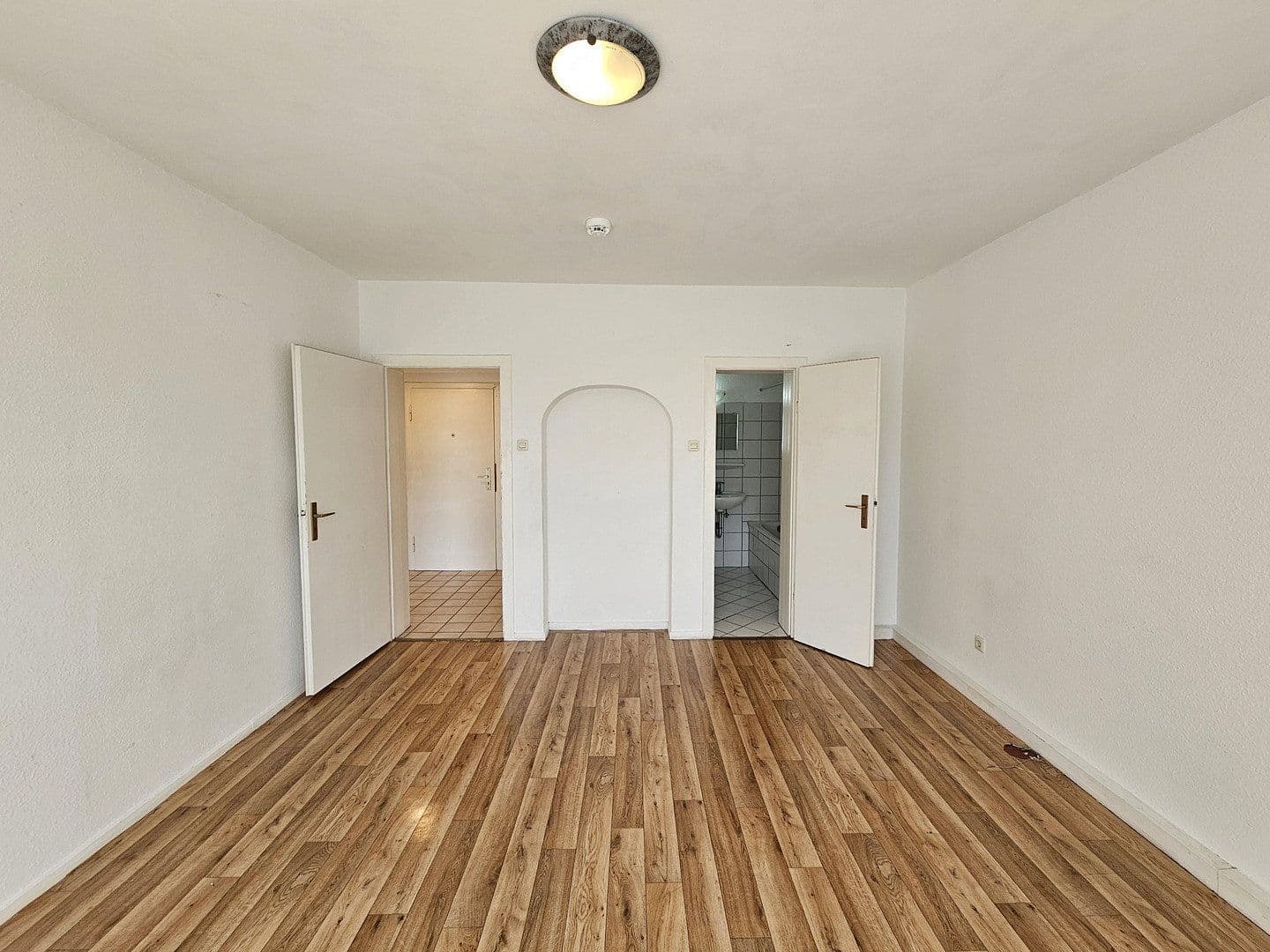 Prodej bytu 2+1 46 m², Sonnenstr. 36, Düsseldorf, Severní Porýní-Vestfálsko Prodej bytu 2+1 46 m², Sonnenstr. 36, Düsseldorf, Severní Porýní-Vestfálsko
