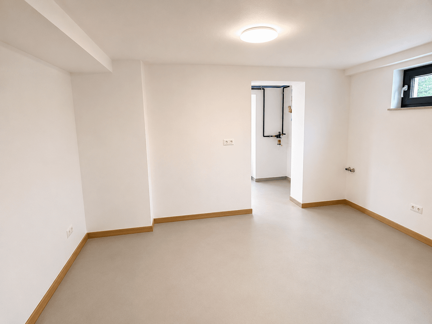 Prodej domu 180 m², pozemek 570 m², Gehenbühlstr 4, Gerlingen, Bádensko-Württembersko Prodej domu 180 m², pozemek 570 m², Gehenbühlstr 4, Gerlingen, Bádensko-Württembersko
