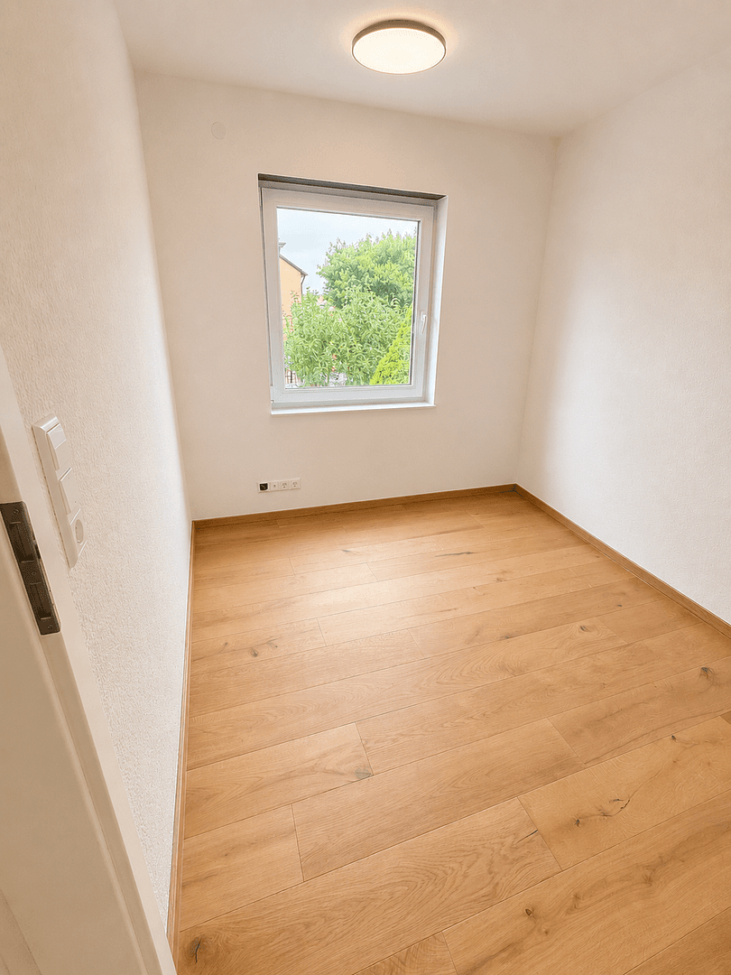 Prodej domu 180 m², pozemek 570 m², Gehenbühlstr 4, Gerlingen, Bádensko-Württembersko Prodej domu 180 m², pozemek 570 m², Gehenbühlstr 4, Gerlingen, Bádensko-Württembersko