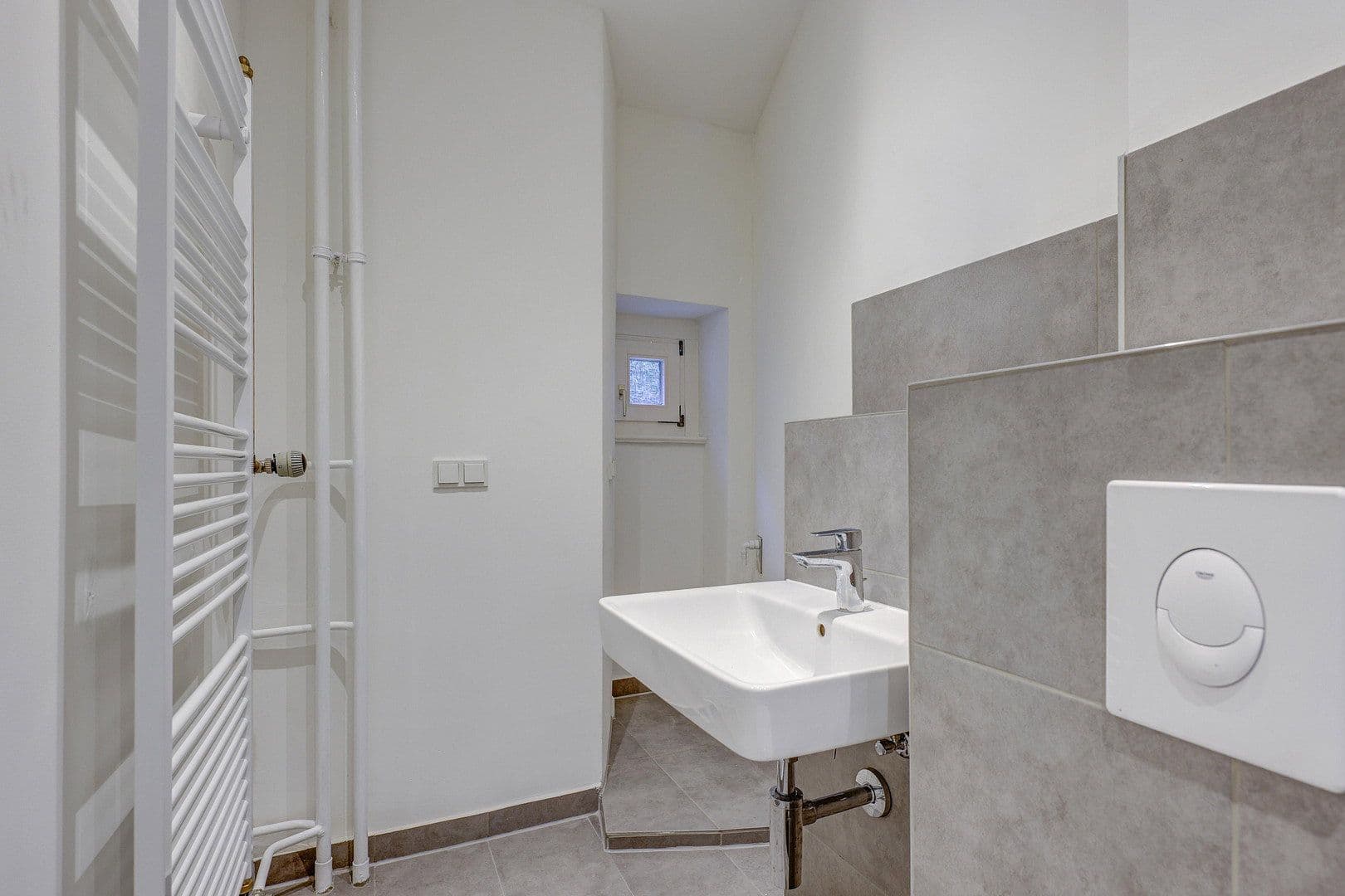 Prodej bytu 2+1 59 m², Berlin, Berlín Prodej bytu 2+1 59 m², Berlin, Berlín
