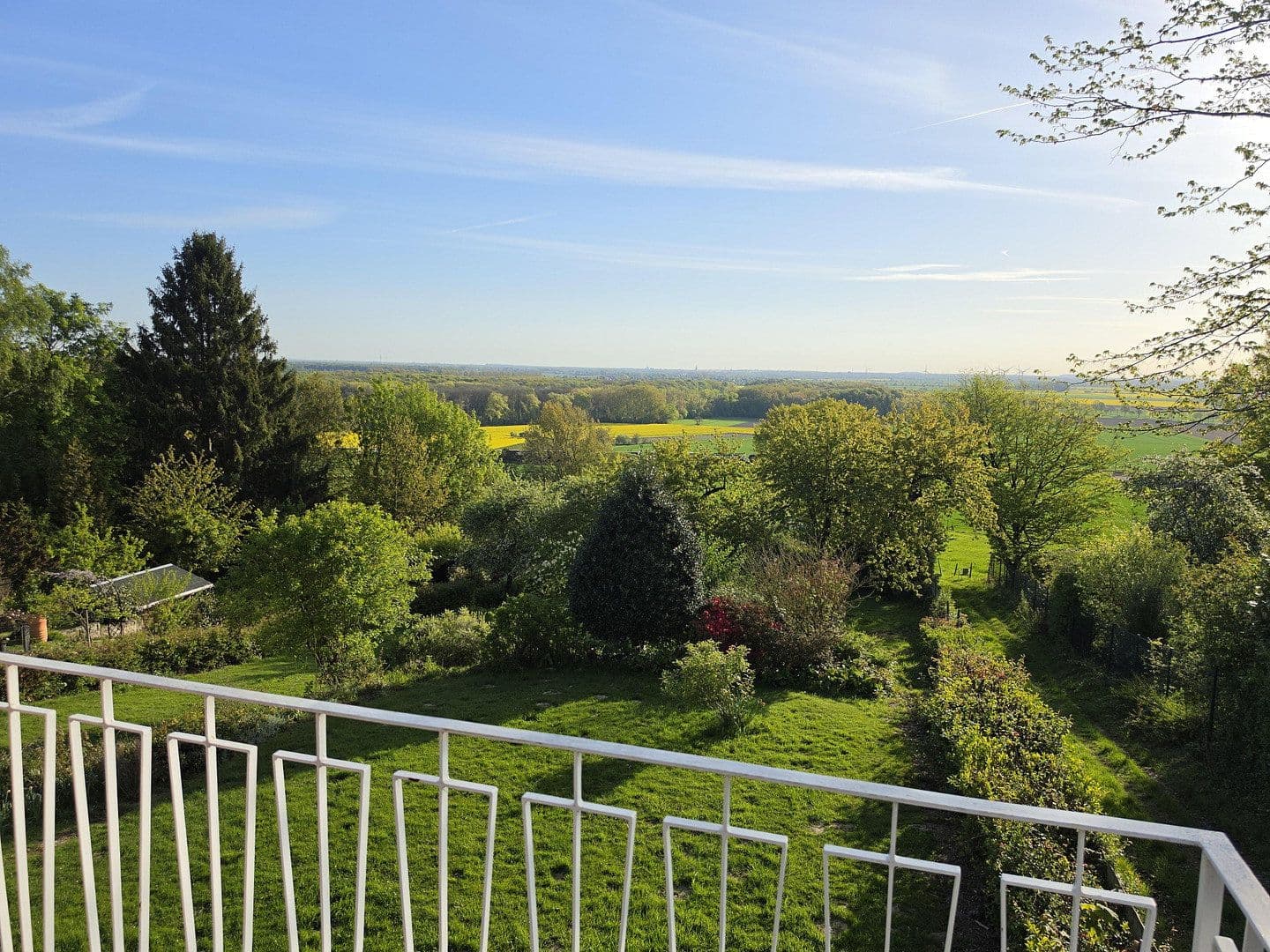Prodej domu 300 m², pozemek 1.667 m², Springe, Dolní Sasko Prodej domu 300 m², pozemek 1.667 m², Springe, Dolní Sasko