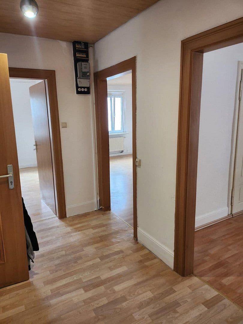Pronájem bytu 4+1 92 m², Tösstrasse 2, Schramberg, Bádensko-Württembersko Pronájem bytu 4+1 92 m², Tösstrasse 2, Schramberg, Bádensko-Württembersko
