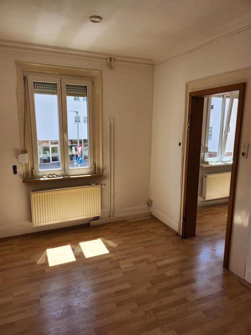 Pronájem bytu 4+1 92 m², Tösstrasse 2, Schramberg, Bádensko-Württembersko Pronájem bytu 4+1 92 m², Tösstrasse 2, Schramberg, Bádensko-Württembersko