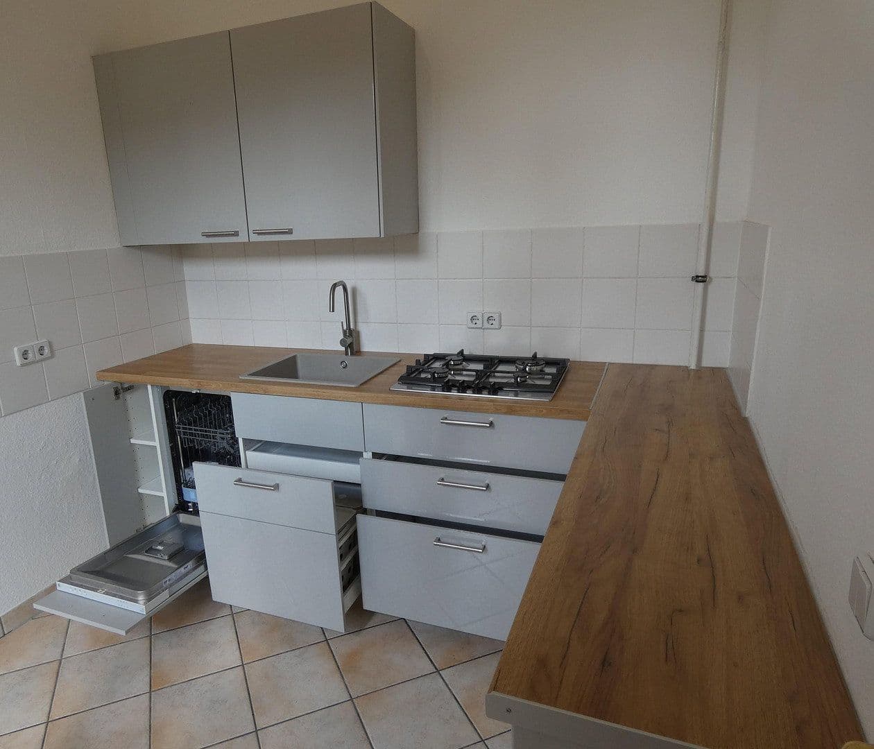 Pronájem bytu 2+1 58 m², Berlin, Berlín Pronájem bytu 2+1 58 m², Berlin, Berlín