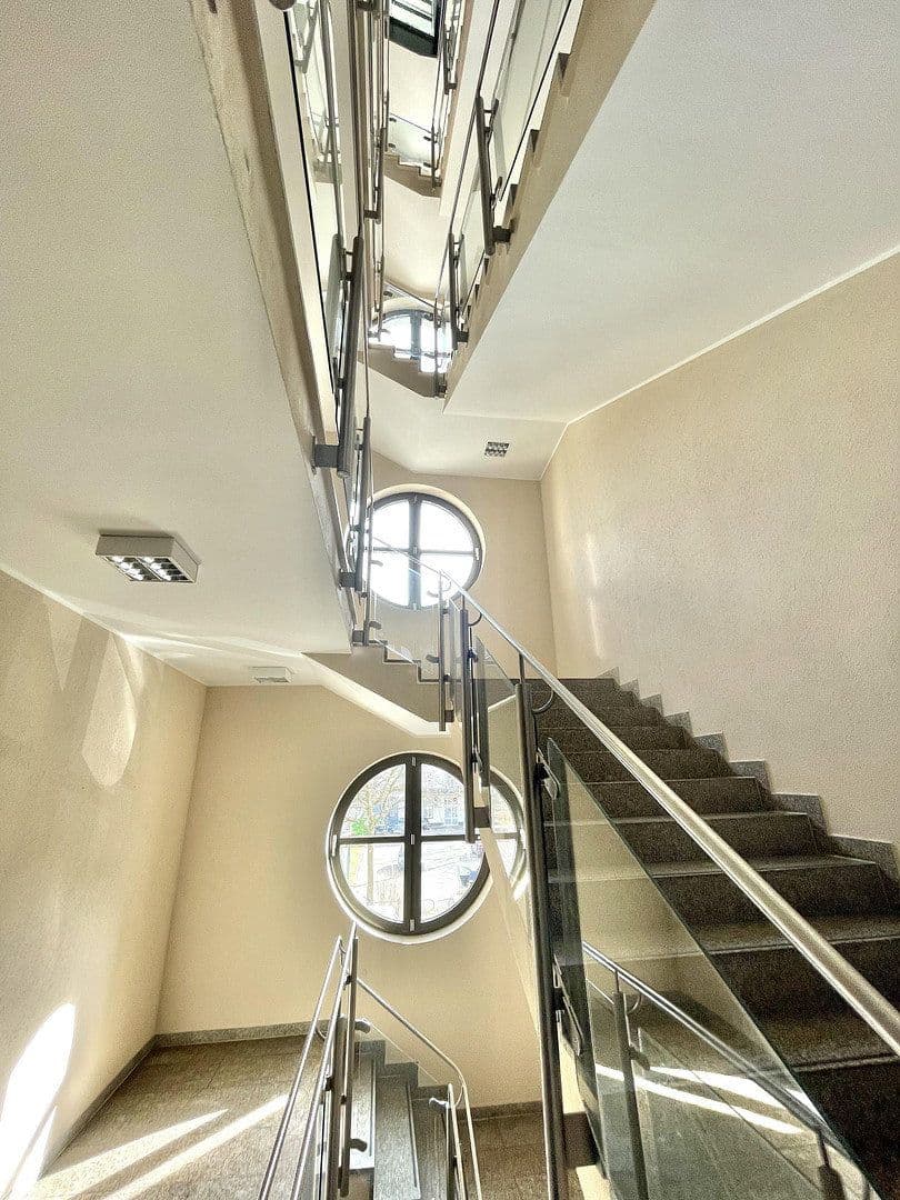 Pronájem kanceláře 297 m², Zielstattstr. 10a, München, Bavorsko Pronájem kanceláře 297 m², Zielstattstr. 10a, München, Bavorsko