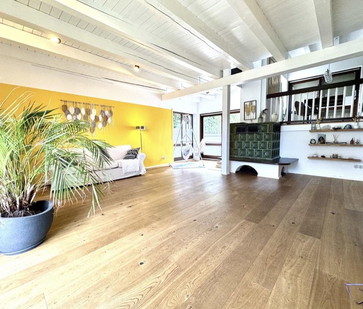 Prodej domu 286 m², pozemek 450 m², Höchberg, Bavorsko Prodej domu 286 m², pozemek 450 m², Höchberg, Bavorsko
