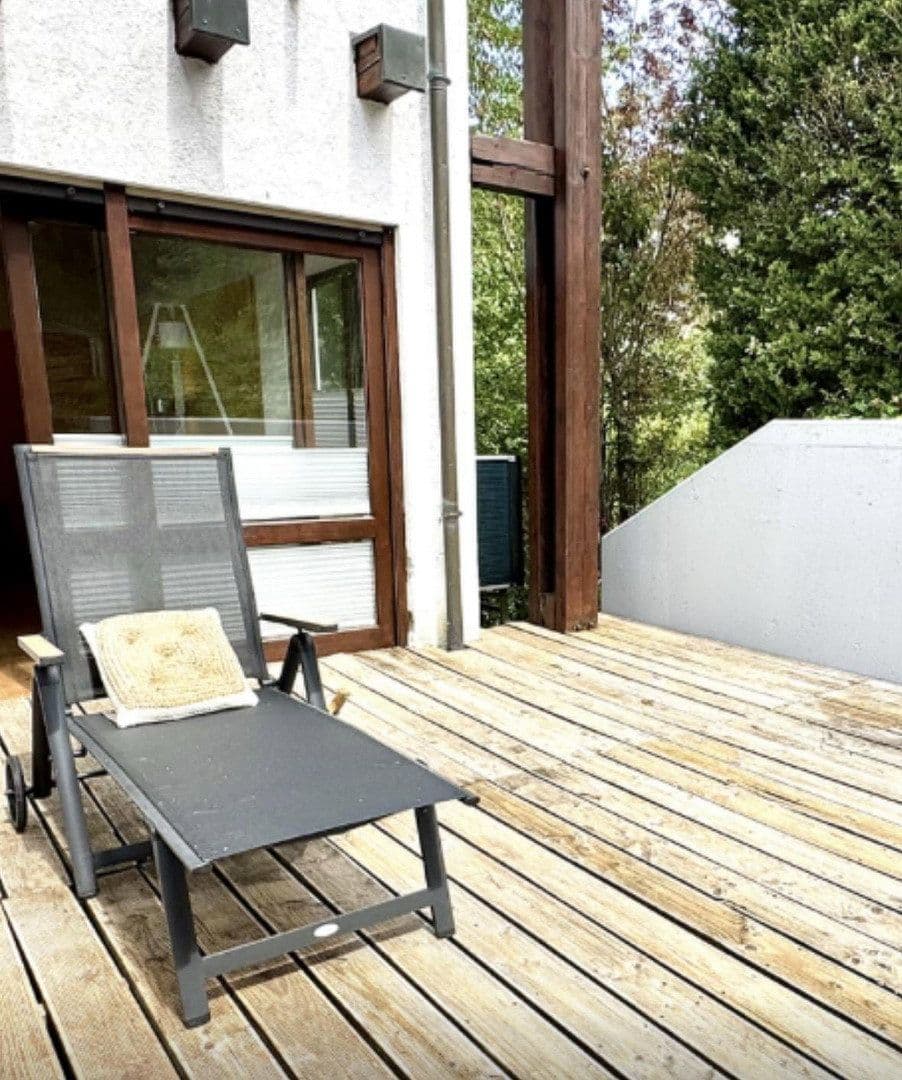 Prodej domu 286 m², pozemek 450 m², Höchberg, Bavorsko Prodej domu 286 m², pozemek 450 m², Höchberg, Bavorsko