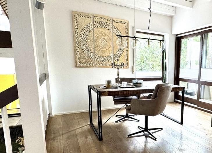 Prodej domu 286 m², pozemek 450 m², Höchberg, Bavorsko Prodej domu 286 m², pozemek 450 m², Höchberg, Bavorsko
