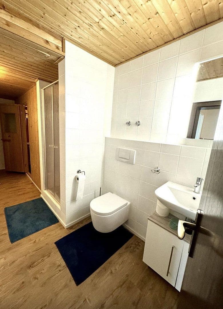 Prodej domu 286 m², pozemek 450 m², Höchberg, Bavorsko Prodej domu 286 m², pozemek 450 m², Höchberg, Bavorsko
