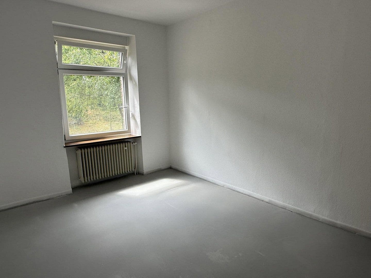 Prodej domu 262 m², pozemek 376 m², In der Märtschelt 8, Cochem, Porýní-Falc Prodej domu 262 m², pozemek 376 m², In der Märtschelt 8, Cochem, Porýní-Falc
