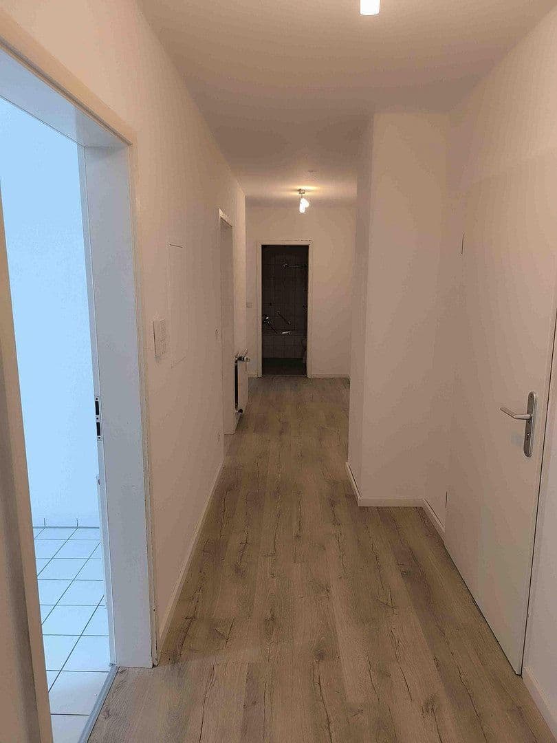 Pronájem bytu 3+1 75 m², Sudetenstraße 1, Klingenberg am Main, Bavorsko Pronájem bytu 3+1 75 m², Sudetenstraße 1, Klingenberg am Main, Bavorsko