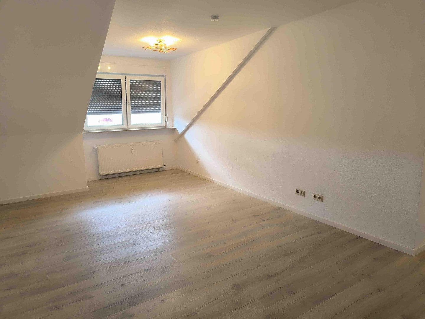 Pronájem bytu 3+1 75 m², Sudetenstraße 1, Klingenberg am Main, Bavorsko Pronájem bytu 3+1 75 m², Sudetenstraße 1, Klingenberg am Main, Bavorsko