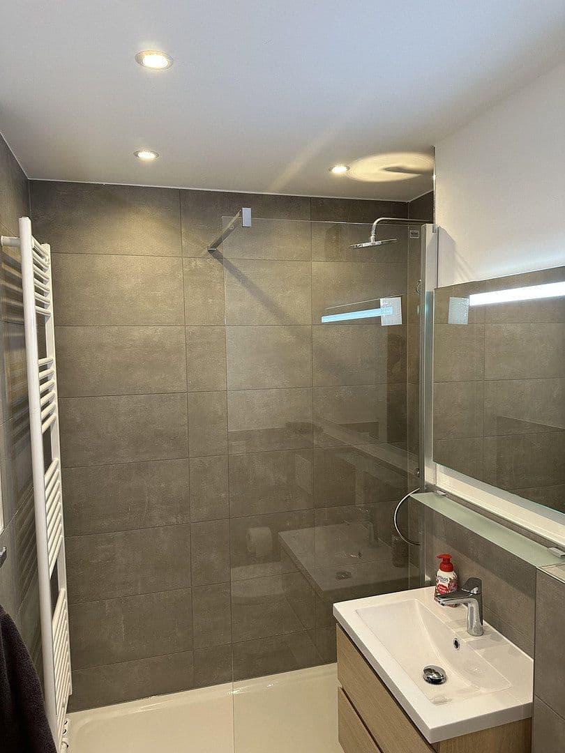 Pronájem bytu 1+1 35 m², Mittlelerer Hasenpfad, Frankfurt am Main, Hessen Pronájem bytu 1+1 35 m², Mittlelerer Hasenpfad, Frankfurt am Main, Hessen