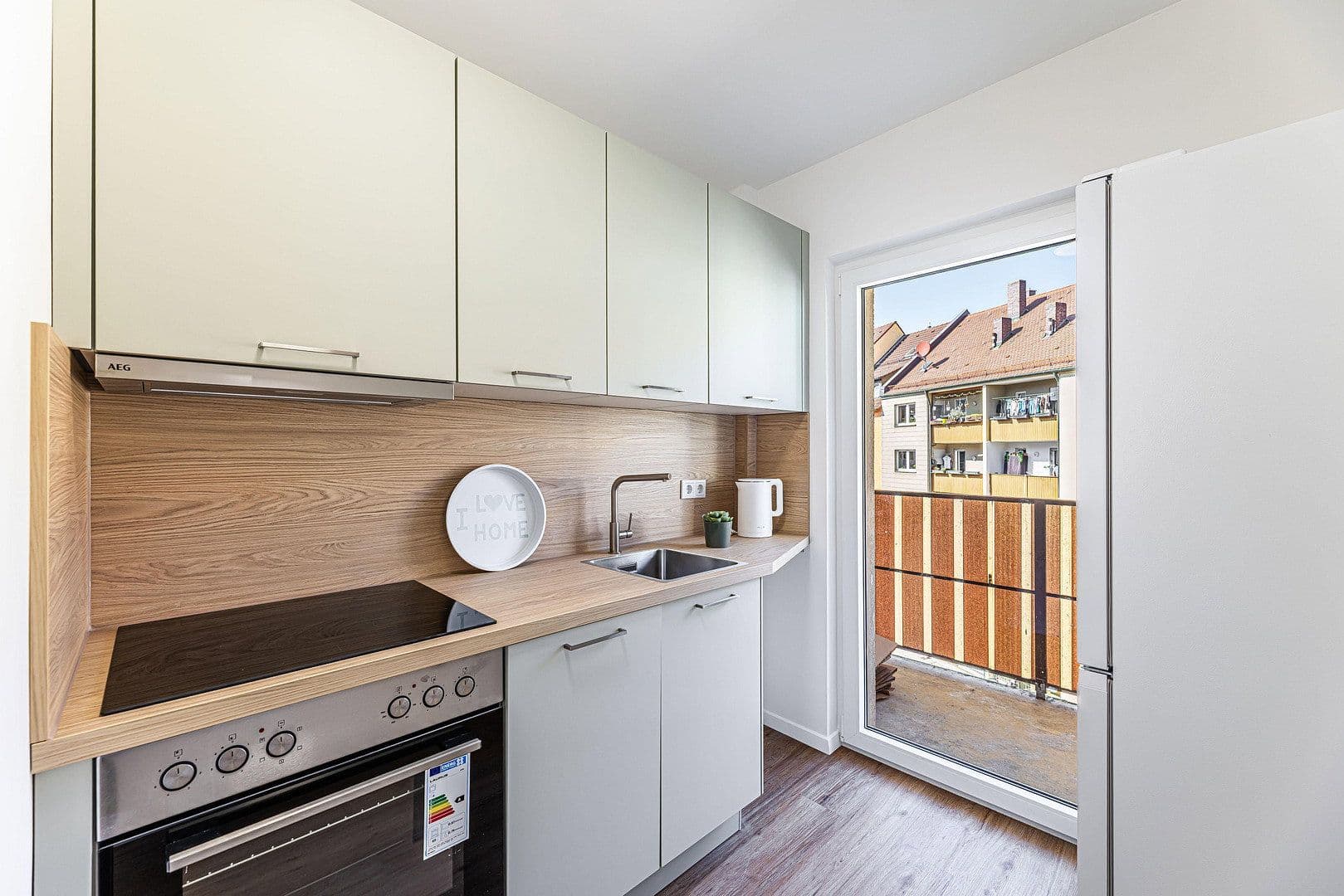Pronájem bytu 1+1 17 m², Humboldtstr. 25, Nürnberg, Bavorsko Pronájem bytu 1+1 17 m², Humboldtstr. 25, Nürnberg, Bavorsko