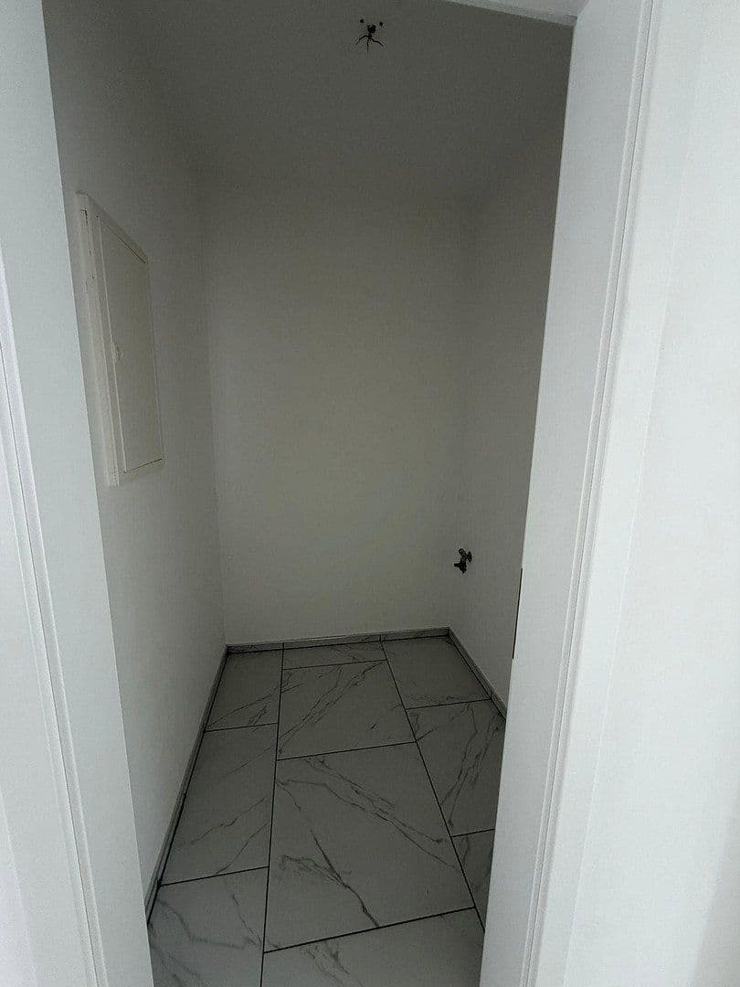 Pronájem bytu 2+1 60 m², Rhoderweg 16, Olpe, Severní Porýní-Vestfálsko Pronájem bytu 2+1 60 m², Rhoderweg 16, Olpe, Severní Porýní-Vestfálsko