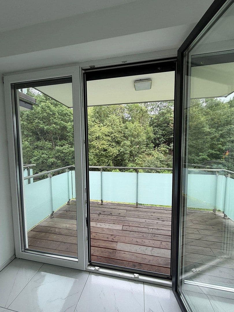Pronájem bytu 2+1 60 m², Rhoderweg 16, Olpe, Severní Porýní-Vestfálsko Pronájem bytu 2+1 60 m², Rhoderweg 16, Olpe, Severní Porýní-Vestfálsko