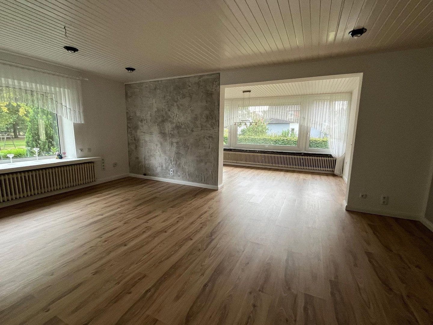 Prodej domu 215 m², pozemek 659 m², Hannover, Dolní Sasko Prodej domu 215 m², pozemek 659 m², Hannover, Dolní Sasko