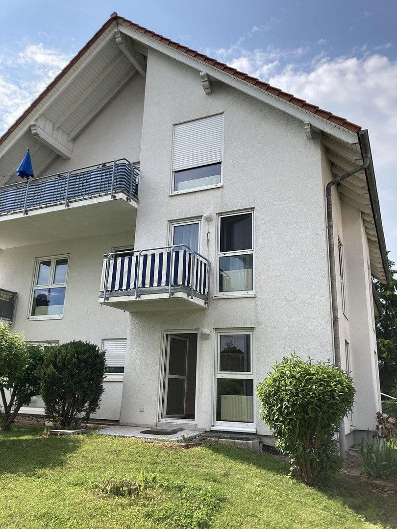 Pronájem bytu 2+1 53 m², Feldstr. 1c, Gerstungen, Durynsko Pronájem bytu 2+1 53 m², Feldstr. 1c, Gerstungen, Durynsko