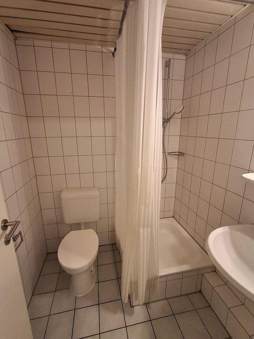 Pronájem bytu 1+1 26 m², Bäuminghausstr. 153, Essen, Severní Porýní-Vestfálsko Pronájem bytu 1+1 26 m², Bäuminghausstr. 153, Essen, Severní Porýní-Vestfálsko