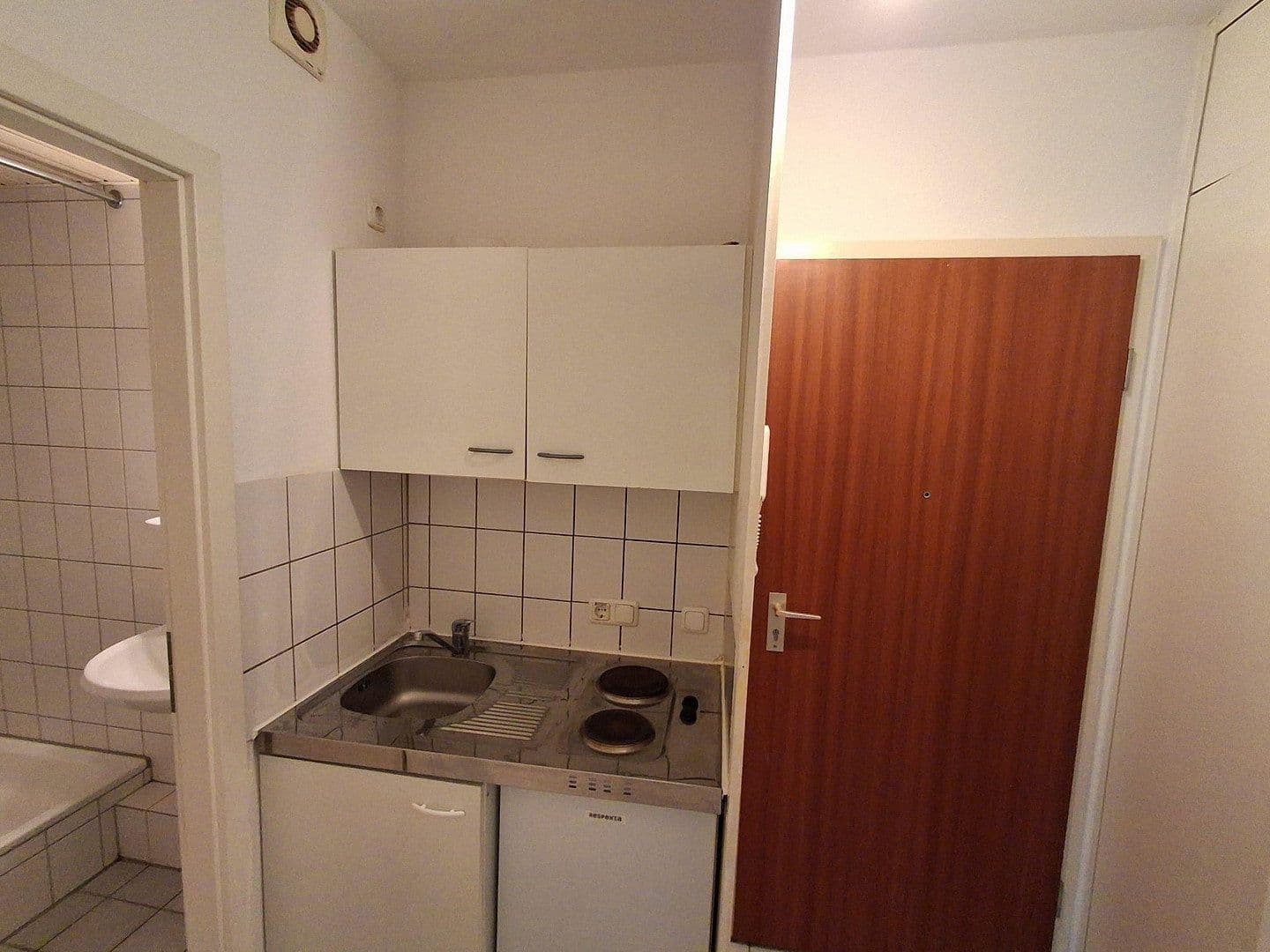 Pronájem bytu 1+1 26 m², Bäuminghausstr. 153, Essen, Severní Porýní-Vestfálsko Pronájem bytu 1+1 26 m², Bäuminghausstr. 153, Essen, Severní Porýní-Vestfálsko