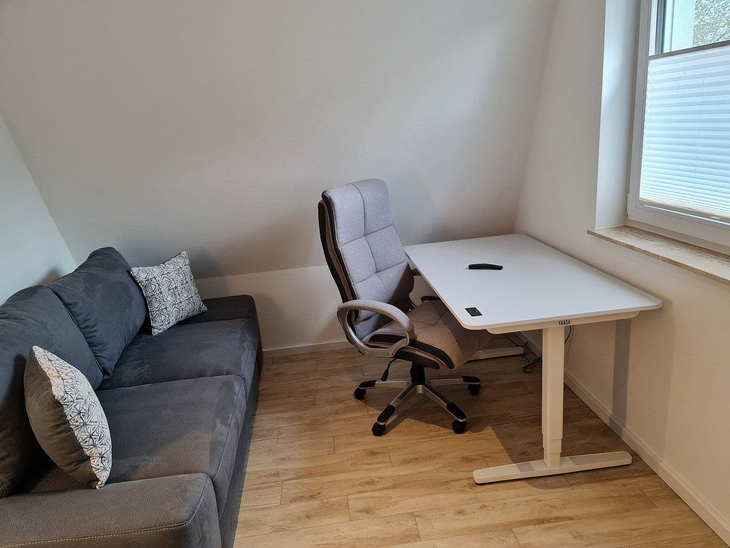 Pronájem bytu 3+1 75 m², Farmersteg 10, Hoppegarten, Braniborsko Pronájem bytu 3+1 75 m², Farmersteg 10, Hoppegarten, Braniborsko
