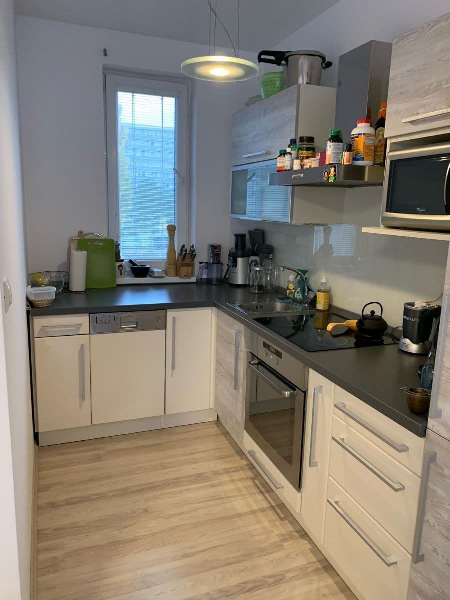 Pronájem bytu 2+1 64 m², Dúbravka, Bratislavský kraj Pronájem bytu 2+1 64 m², Dúbravka, Bratislavský kraj