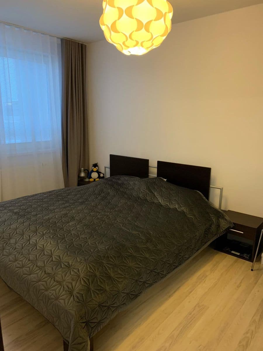 Pronájem bytu 2+1 64 m², Dúbravka, Bratislavský kraj Pronájem bytu 2+1 64 m², Dúbravka, Bratislavský kraj