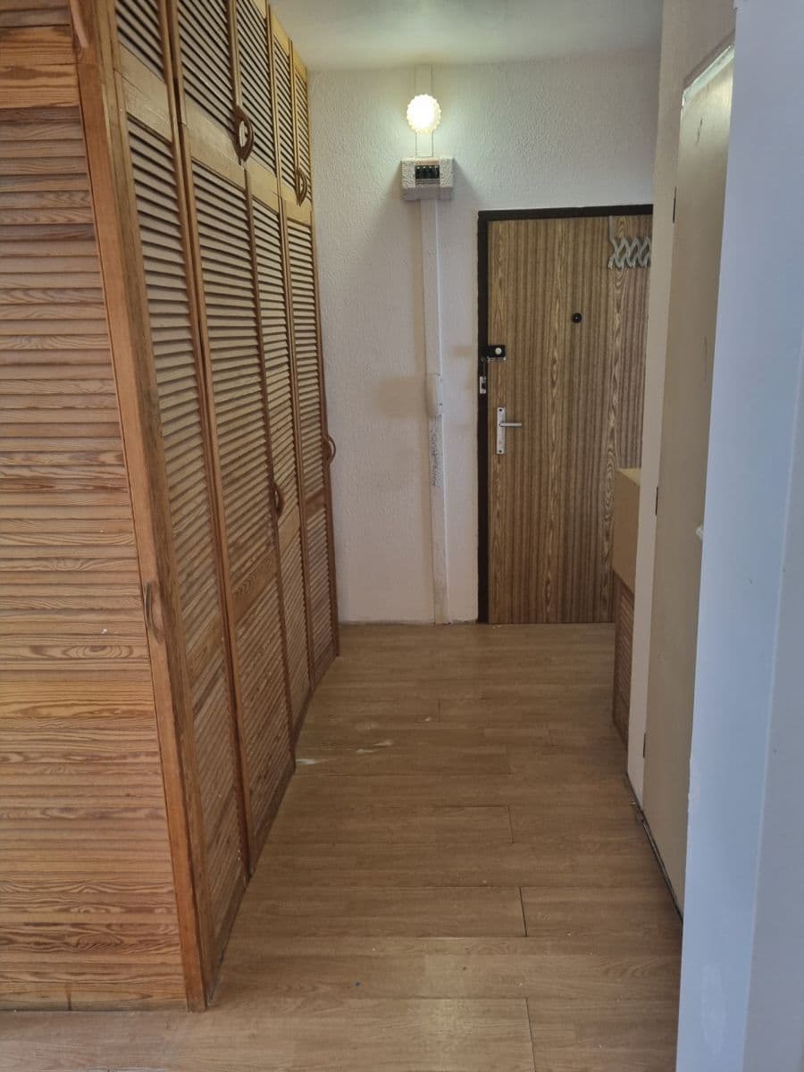 Pronájem bytu 3+1 70 m², Jihlavská, Česká Lípa, Liberecký kraj Pronájem bytu 3+1 70 m², Jihlavská, Česká Lípa, Liberecký kraj