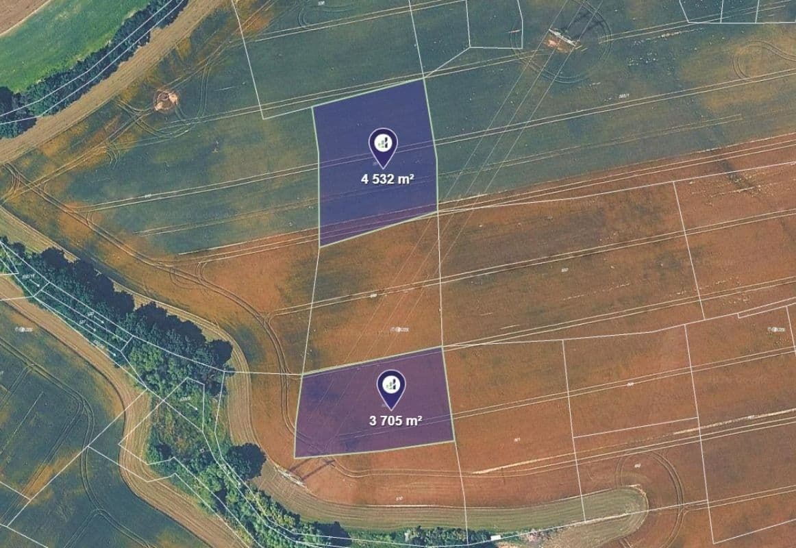 Prodej pozemku 8.237 m², Bratřínov, Středočeský kraj Prodej pozemku 8.237 m², Bratřínov, Středočeský kraj