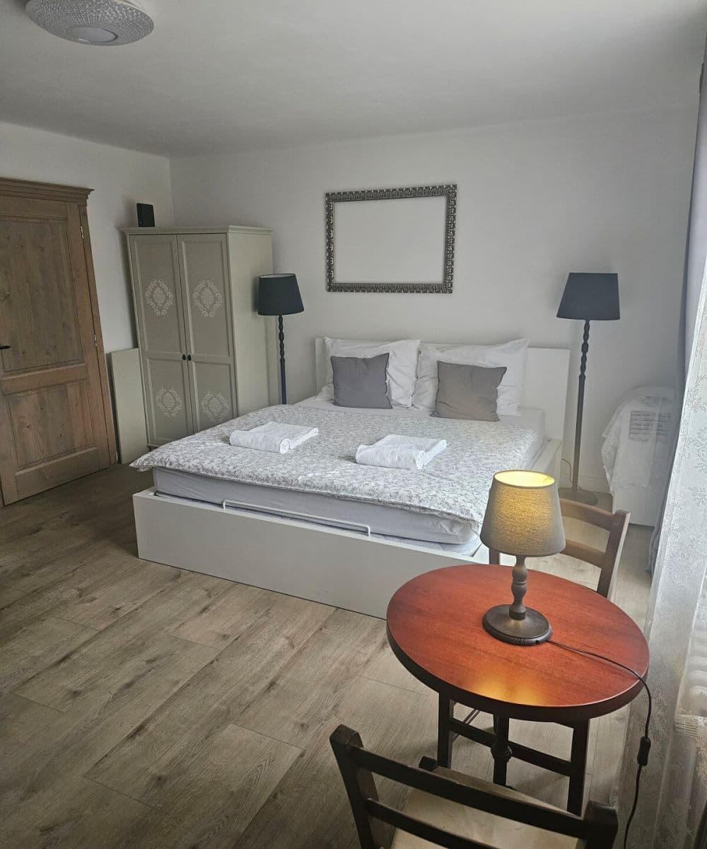 Pronájem bytu 3+1 81 m², Evropská, Praha, Praha Pronájem bytu 3+1 81 m², Evropská, Praha, Praha