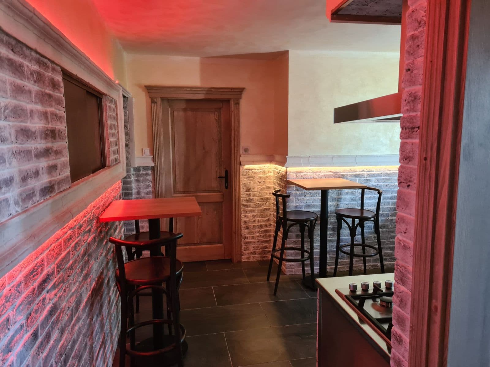Pronájem bytu 3+1 81 m², Evropská, Praha, Praha Pronájem bytu 3+1 81 m², Evropská, Praha, Praha