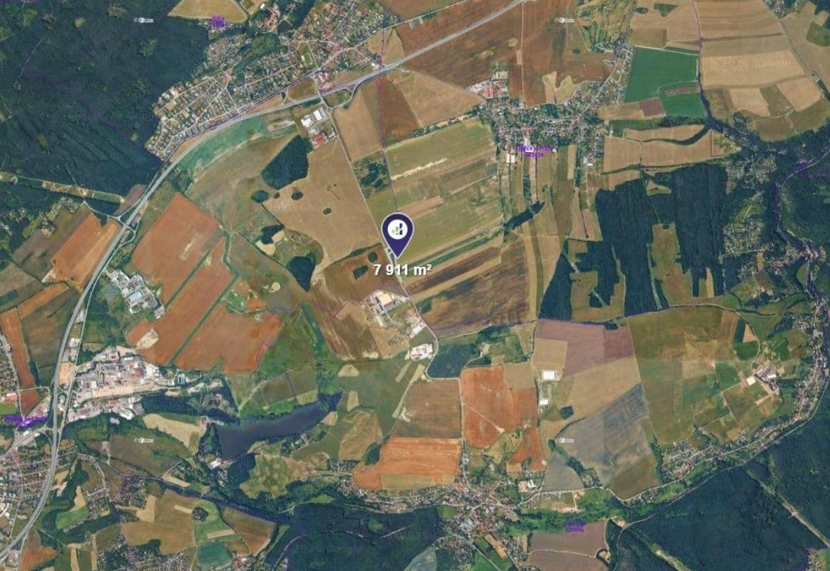 Prodej pozemku 7.911 m², Mníšek pod Brdy, Středočeský kraj Prodej pozemku 7.911 m², Mníšek pod Brdy, Středočeský kraj