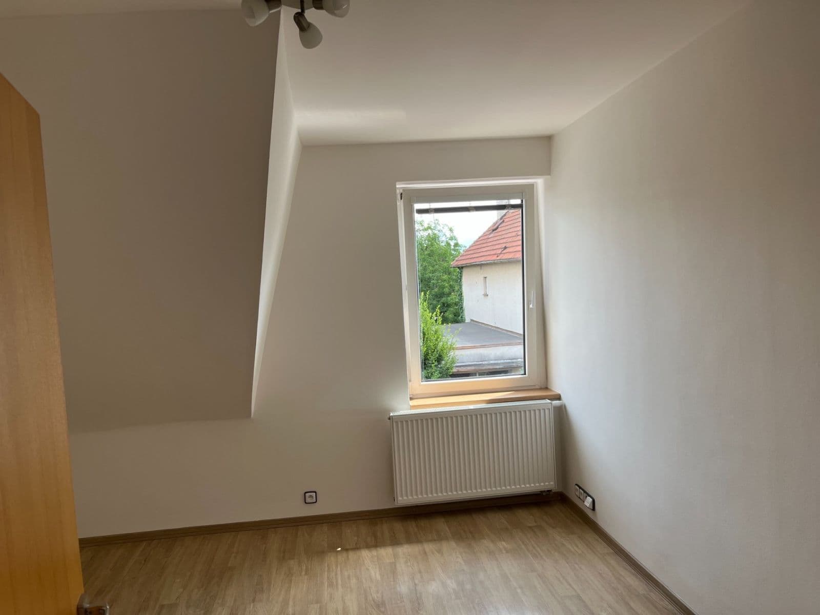 Pronájem domu 180 m², pozemek 800 m², Kazaňská, Praha, Praha Pronájem domu 180 m², pozemek 800 m², Kazaňská, Praha, Praha