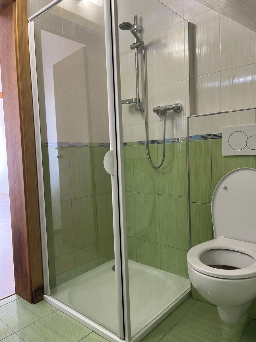 Pronájem domu 180 m², pozemek 800 m², Kazaňská, Praha, Praha Pronájem domu 180 m², pozemek 800 m², Kazaňská, Praha, Praha
