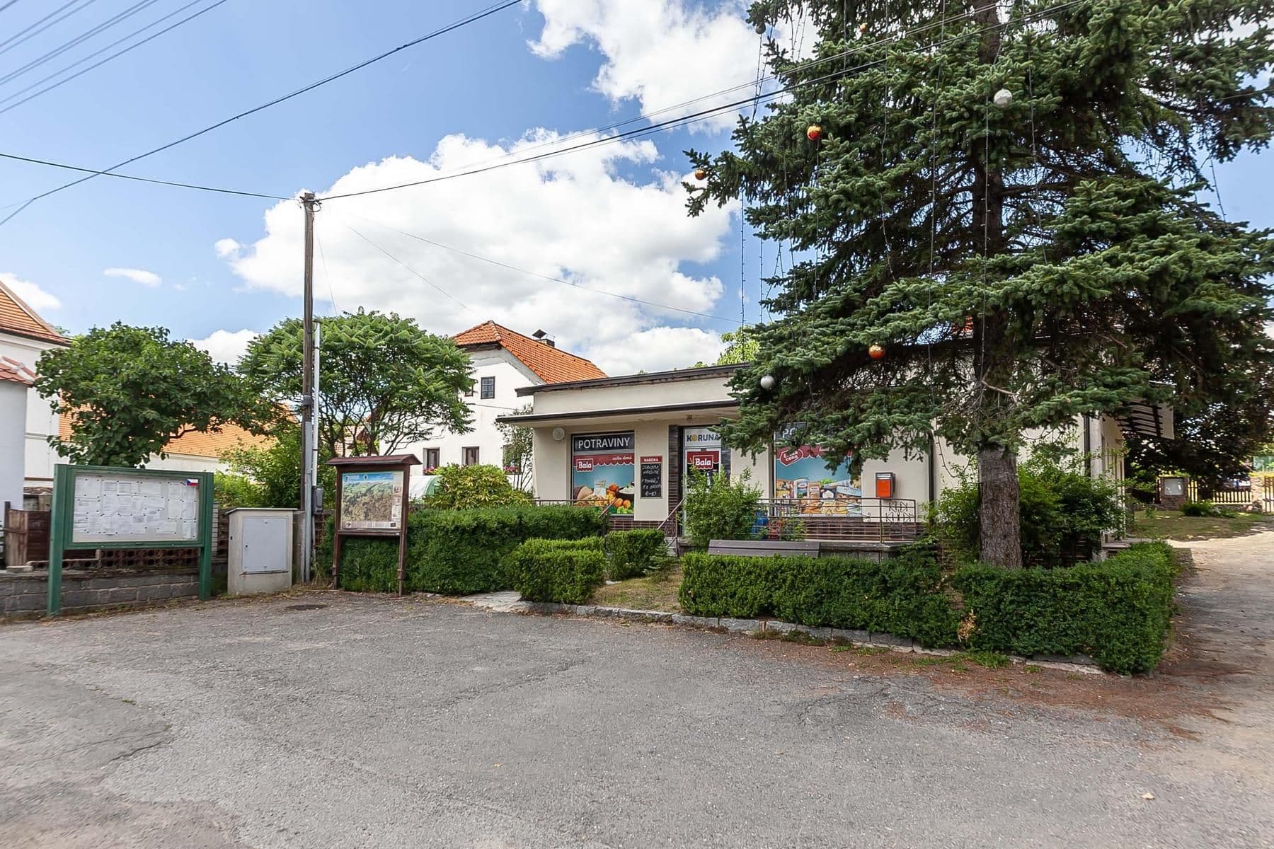 Prodej pozemku 1.449 m², Milín, Středočeský kraj Prodej pozemku 1.449 m², Milín, Středočeský kraj