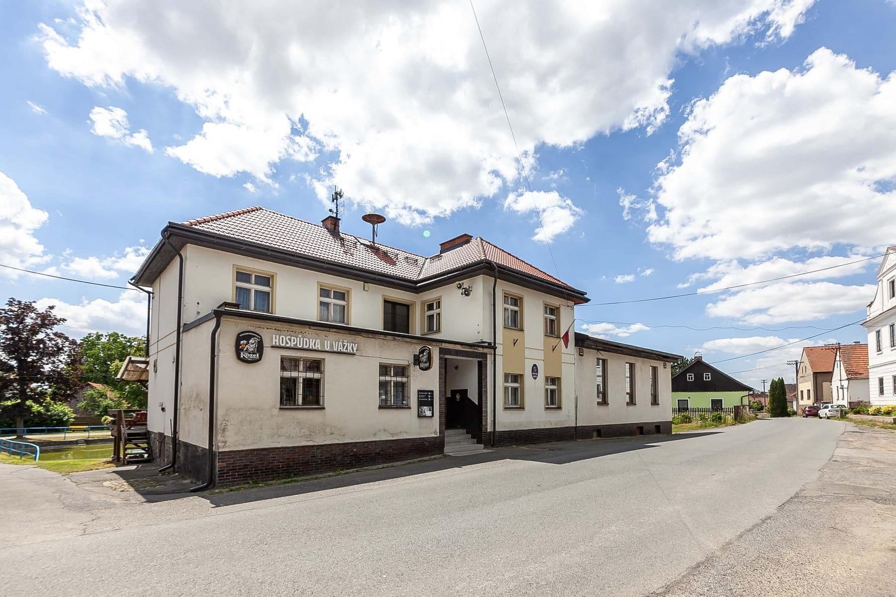 Prodej pozemku 1.449 m², Milín, Středočeský kraj Prodej pozemku 1.449 m², Milín, Středočeský kraj