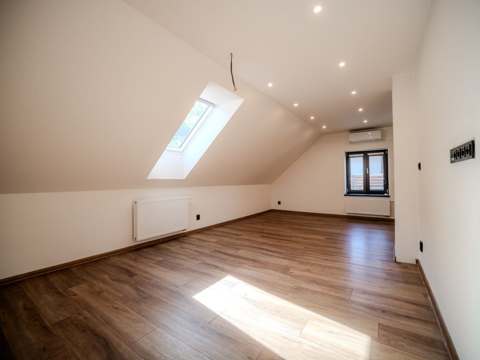 Prodej domu 138 m², pozemek 197 m², Dlouhomilov, Olomoucký kraj Prodej domu 138 m², pozemek 197 m², Dlouhomilov, Olomoucký kraj